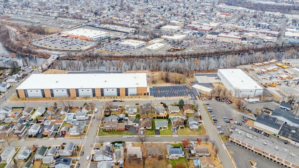 More Photos Of 1400 3rd St, Fair Lawn Unknown For Lease