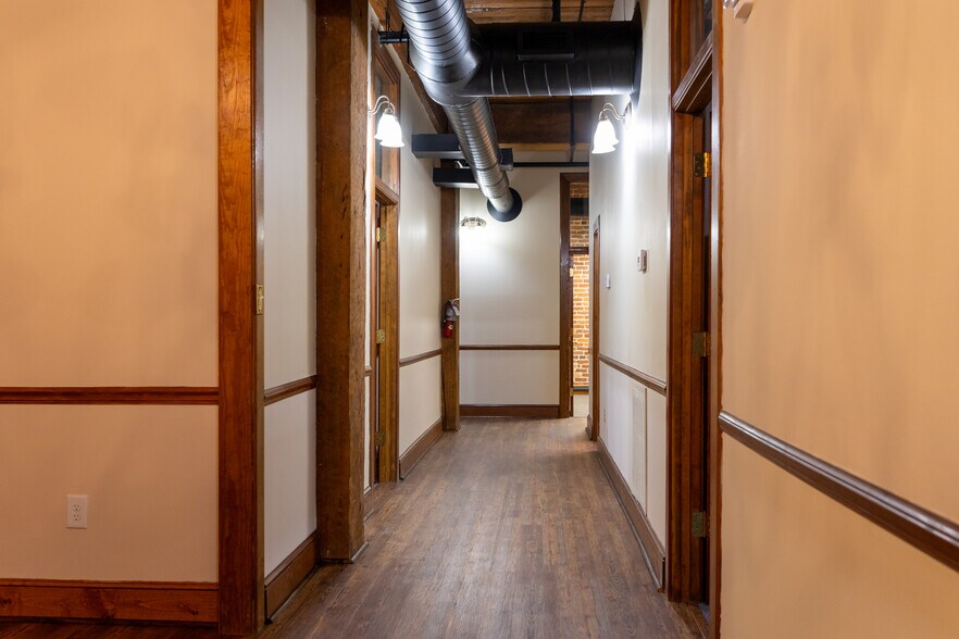More Photos Of 171 Church St, Charleston Office For Lease