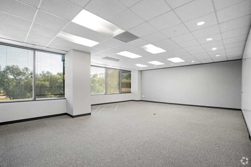 More Photos Of 233 Benmar Dr, Houston Office For Lease