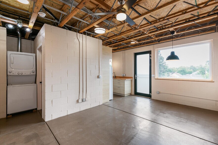 More Photos Of 3800 S Broadway, Englewood Apartments For Lease