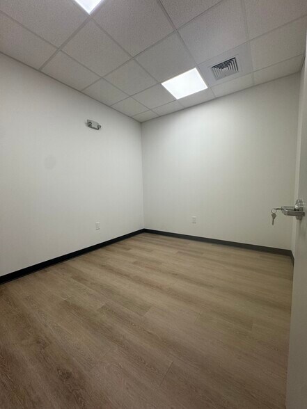 More Photos Of 9100 Belvedere Rd, Royal Palm Beach Coworking Space