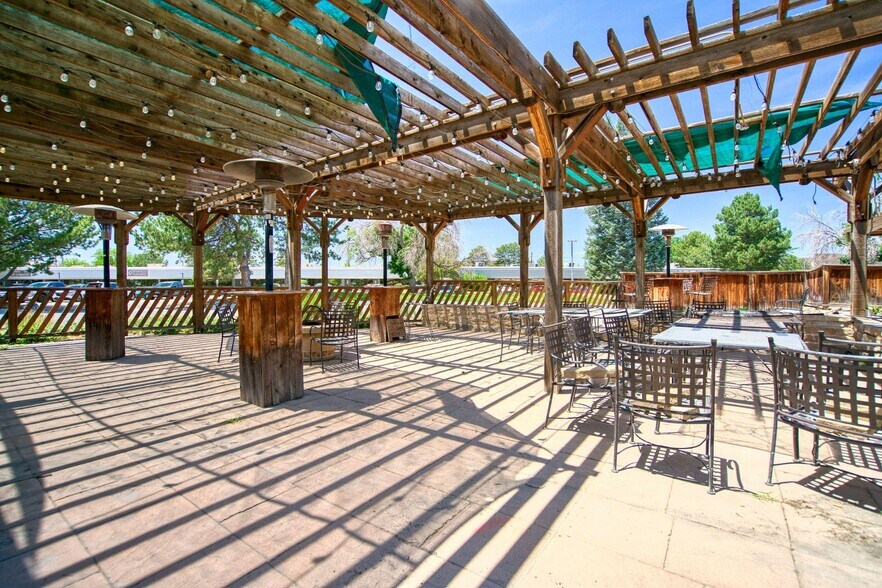 More Photos Of 1900 Ken Pratt Blvd, Longmont Apartments For Lease