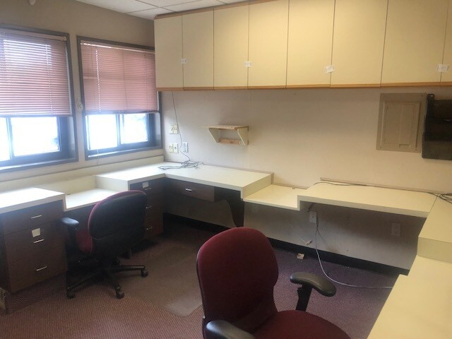 More Photos Of 20 Hospital Dr, Toms River Medical For Lease