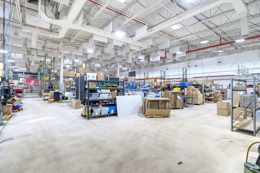 More Photos Of 151 Capital Dr, West Springfield Warehouse For Lease