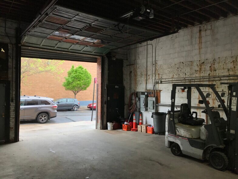 More Photos Of 267 23rd St, Brooklyn Warehouse For Sale