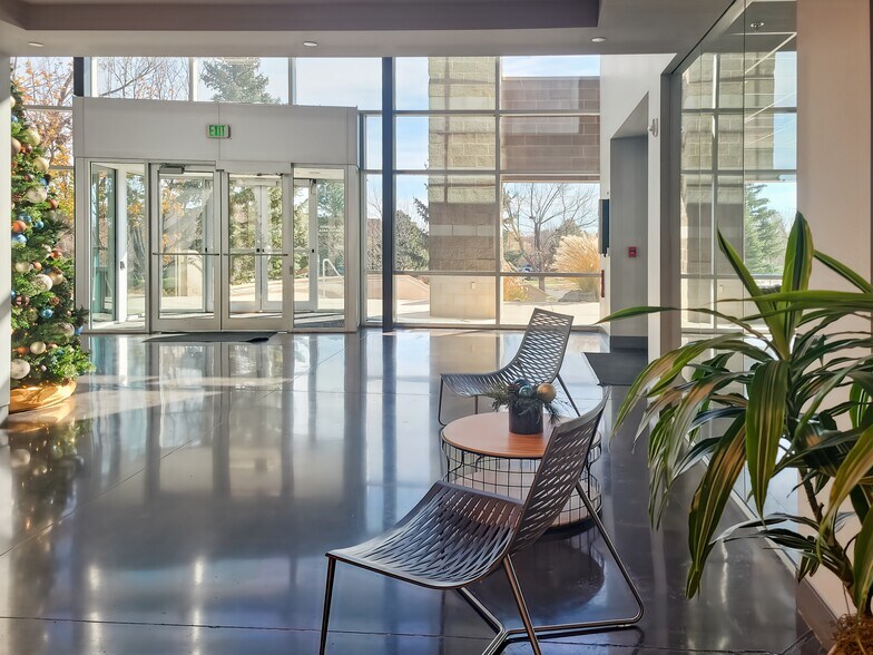 More Photos Of 285 Century Pl, Louisville Coworking Space