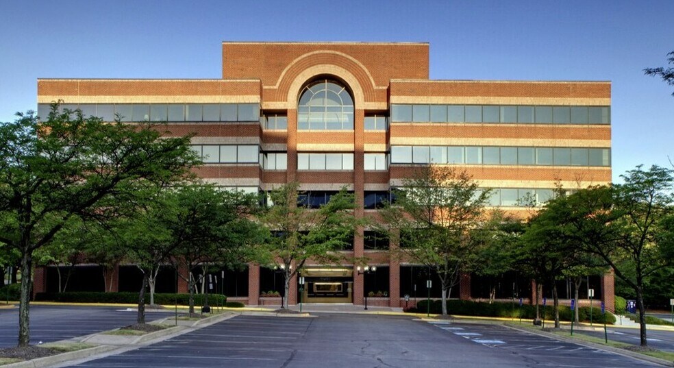 More Photos Of 11490 Commerce Park Dr, Reston Office For Sale