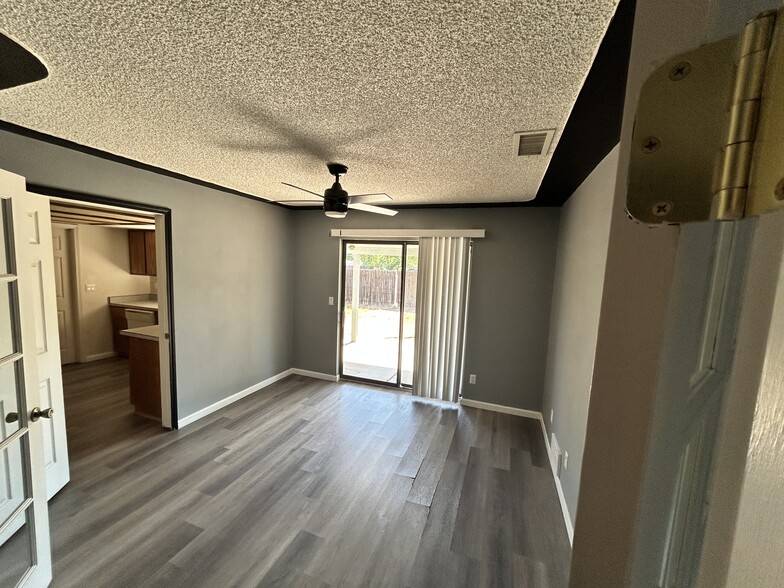 More Photos Of 3115 N Robert Rd, Prescott Valley Flex For Lease