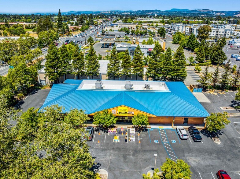 More Photos Of 2716 Santa Rosa Ave, Santa Rosa Freestanding For Lease