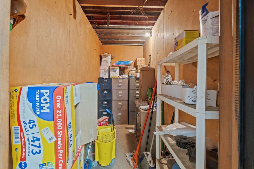 More Photos Of 3917 Clovis Rd, Lubbock Warehouse For Lease