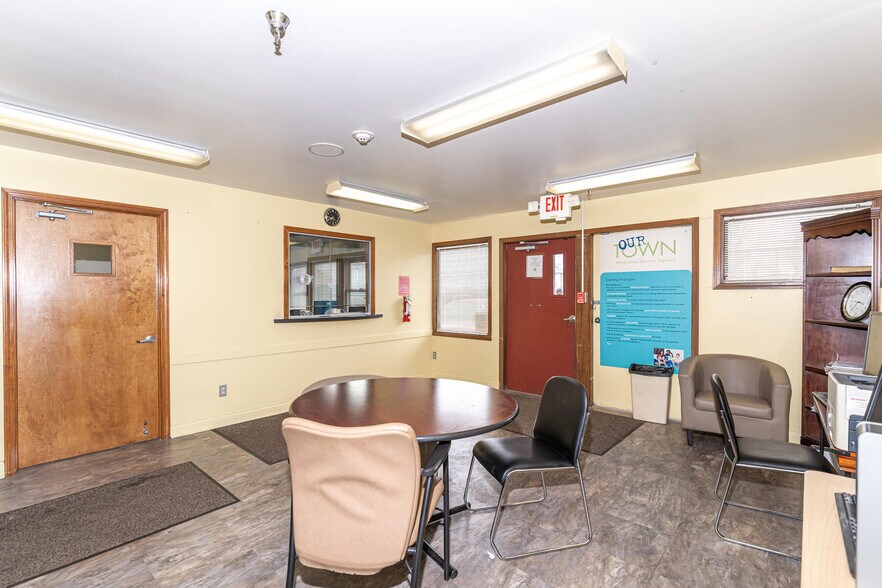 More Photos Of 1640 N Ritter Ave, Indianapolis Medical For Sale