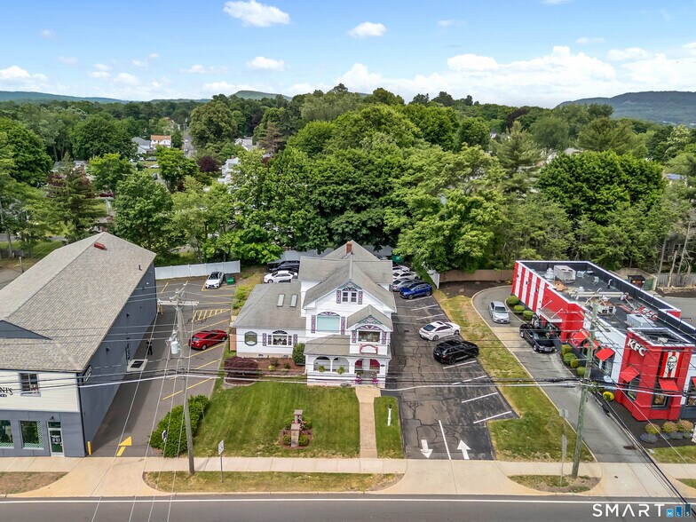 Primary Photo Of 710 E Main St, Meriden Freestanding For Sale
