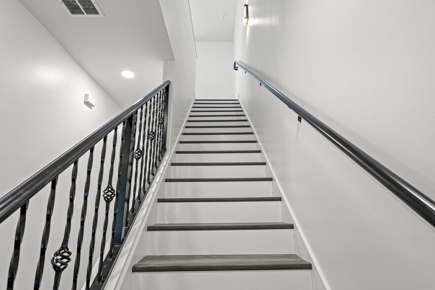 More Photos Of 6425 62nd Ave N, Pinellas Park Land For Sale