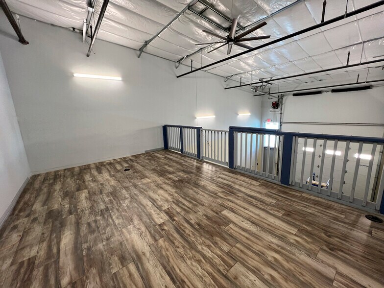 More Photos Of 2137 Chelsea Blvd, Allen Self Storage For Sale