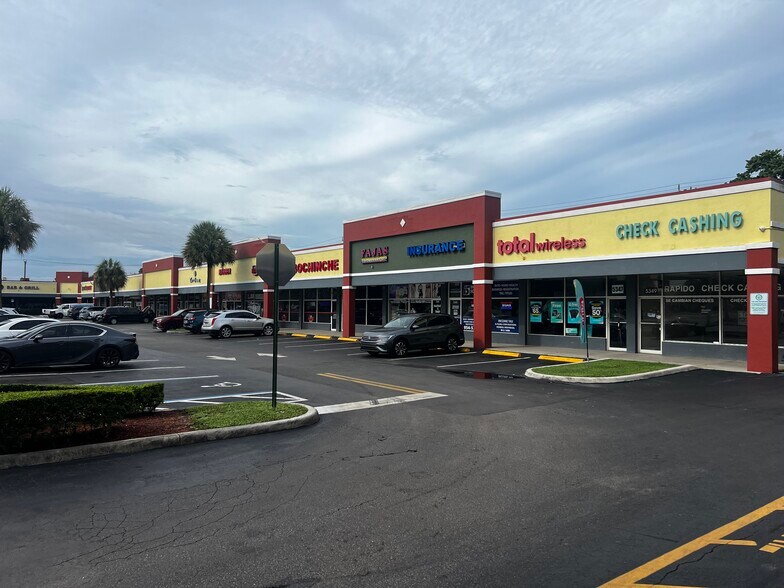 Primary Photo Of 5301-5371 N State Road 7, Tamarac Unknown For Lease