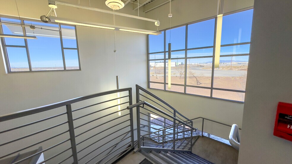More Photos Of 465 Industrial Ave, Santa Teresa Manufacturing For Lease