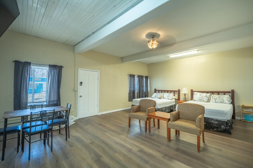 More Photos Of 2306 Sudderth Dr, Ruidoso General Retail For Sale