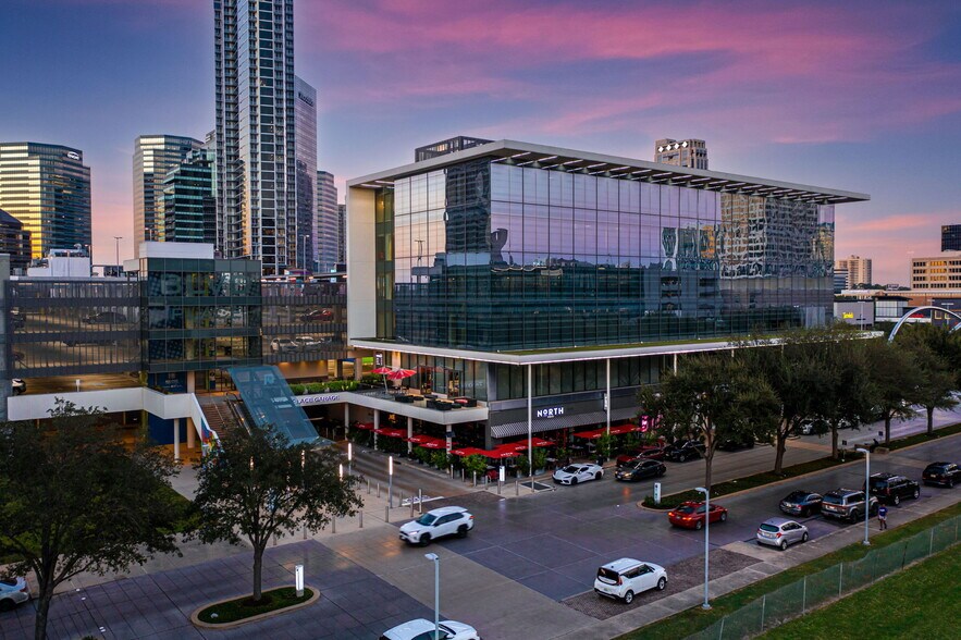 Primary Photo Of 1700 Post Oak Blvd, Houston Coworking Space