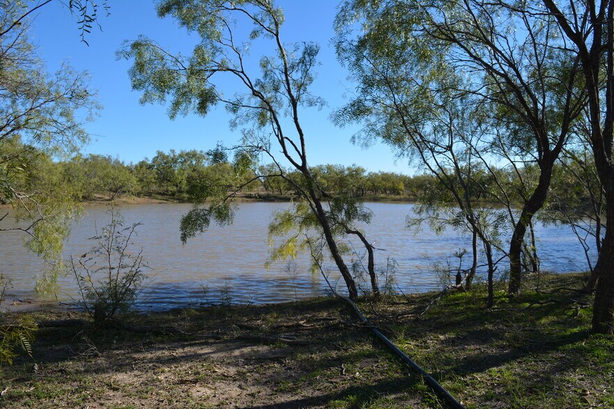 More Photos Of CR 1329, Paint Rock Land For Sale