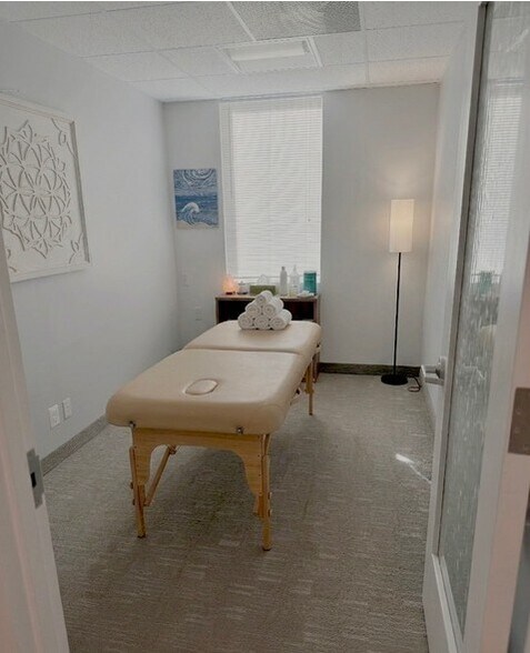 More Photos Of 757 Frederick Rd, Catonsville Medical For Lease