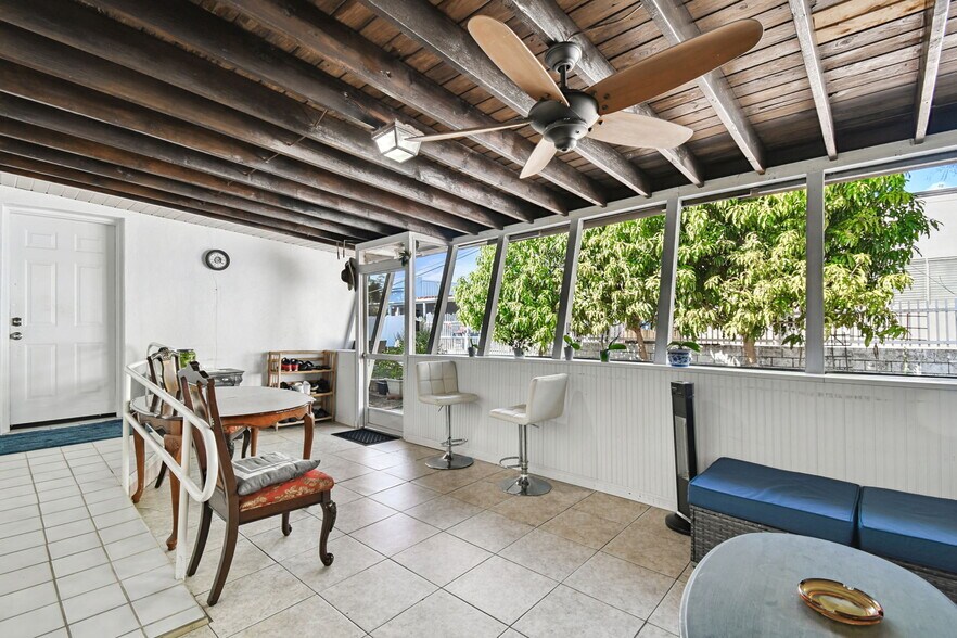 More Photos Of 4315 W Fair Oaks Ave, Tampa Office Residential For Sale