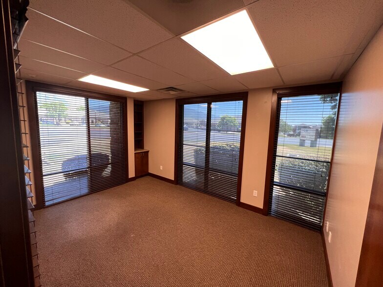 More Photos Of 1492 E Ridgeline Dr, Ogden Medical For Lease
