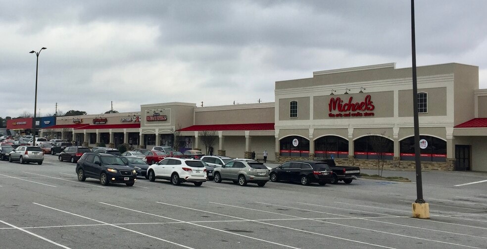 More Photos Of 45 Highway 85, Fayetteville Unknown For Lease