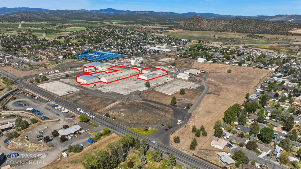 Primary Photo Of 1948 N Main St, Prineville Manufacturing For Lease