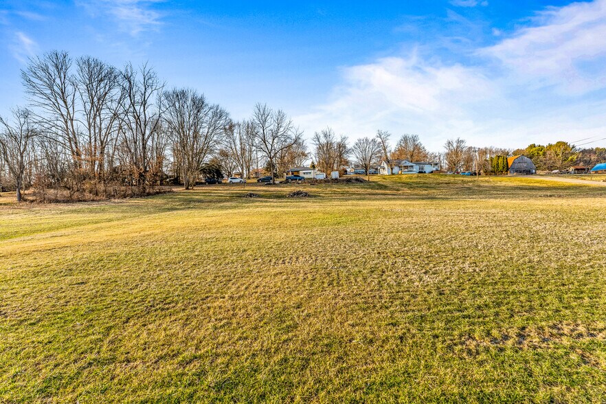 More Photos Of 117 Allemande Ln, Valencia Specialty For Sale