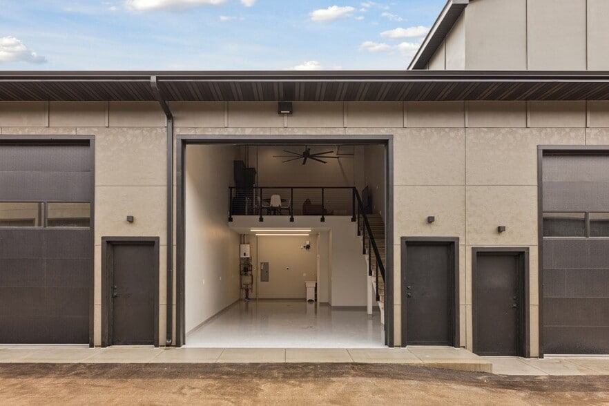 More Photos Of 430 N Old Crystal Bay Rd, Long Lake Self Storage For Sale