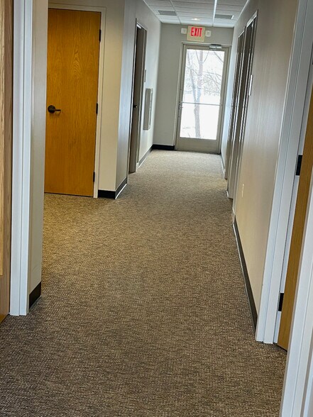 More Photos Of 1290-1294 Hosford St, Hudson Office For Lease