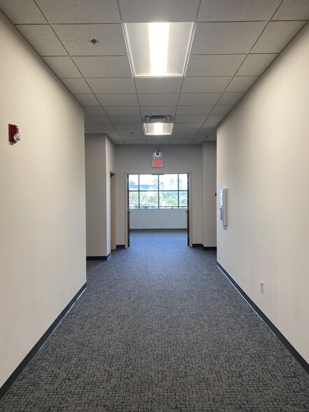 More Photos Of 509 Olde Waterford Way, Leland Medical For Sale