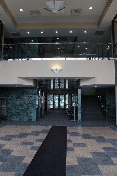 More Photos Of 3201 W White Oaks Dr, Springfield Office For Sale