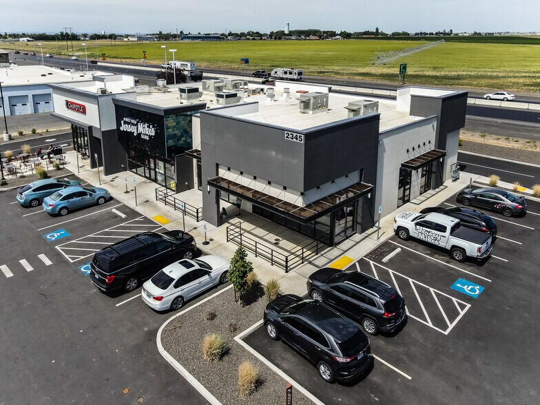 More Photos Of 2345 South Maiers Road, Moses Lake General Retail For Lease