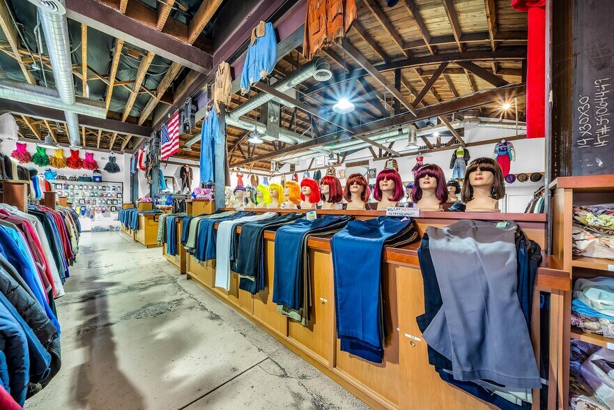 More Photos Of 5018 Lankershim Blvd, North Hollywood General Retail For Sale