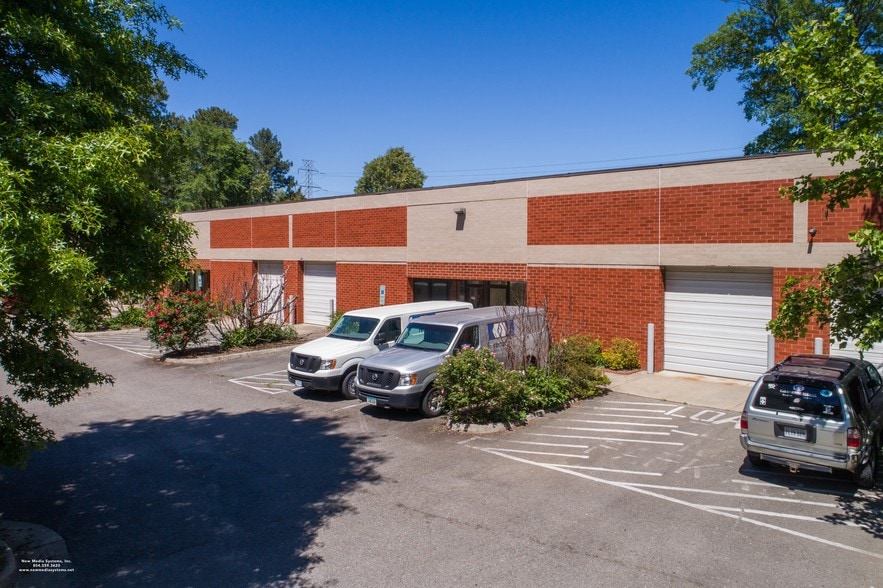 More Photos Of 225-245 Granite Springs Rd, Richmond Light Distribution For Lease