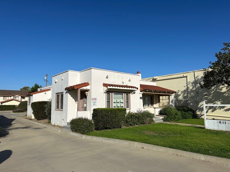 Primary Photo Of 611 S Broadway, Santa Maria Medical For Lease