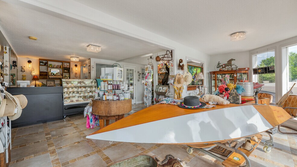 More Photos Of 15895 N State Highway 5, Sunrise Beach General Retail For Sale