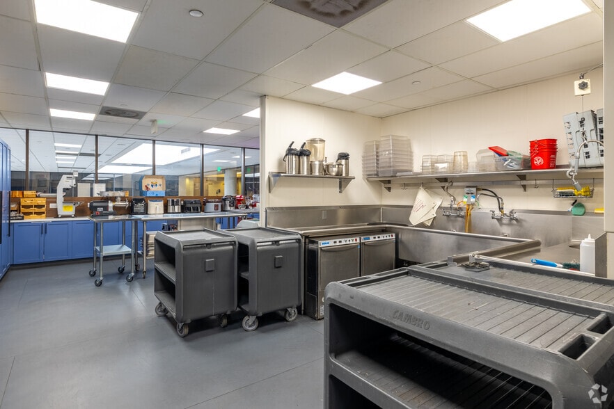 More Photos Of 9110 E Nichols Ave, Centennial Office For Sale