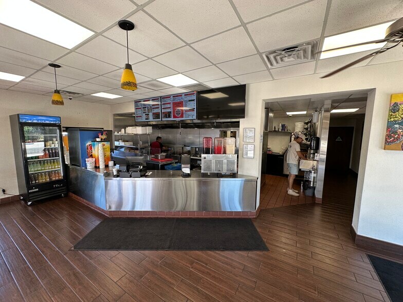More Photos Of 5312 Hazel Ave, Fair Oaks Restaurant For Sale