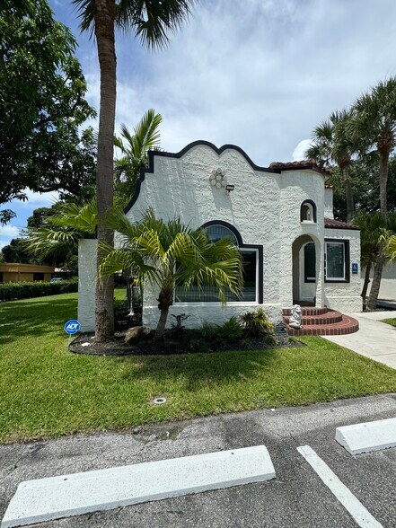 More Photos Of 1317 SE 4th Ave, Fort Lauderdale Office Residential For Sale