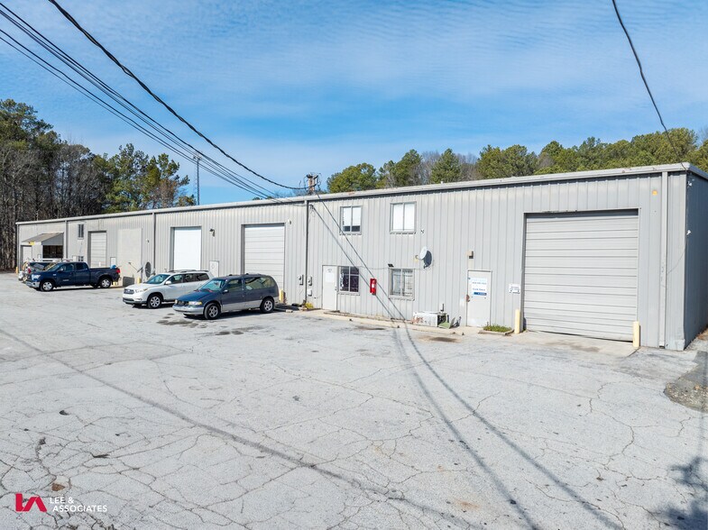 More Photos Of 6275 Highway 85, Riverdale Unknown For Lease