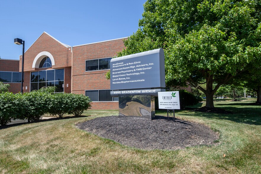 More Photos Of 4995 Bradenton Ave, Dublin Medical For Lease