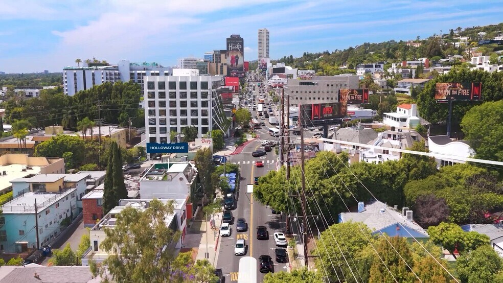 Primary Photo Of 8752 Holloway Dr, West Hollywood Loft Creative Space For Sale