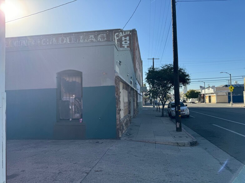 More Photos Of 1100 S Pacific Ave, San Pedro Storefront For Sale