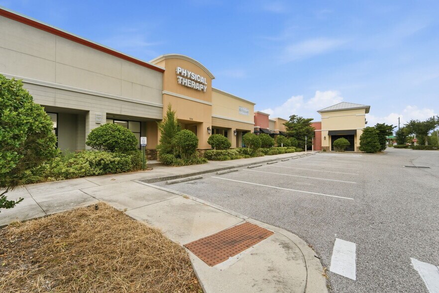 More Photos Of 701 E State Road 434, Winter Springs Unknown For Lease