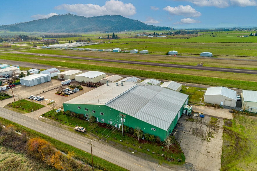 More Photos Of 1620-1720 W Airway Rd, Lebanon Manufacturing For Sale