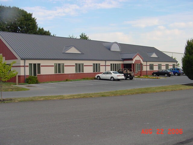 More Photos Of 352 E Main St, Leola Medical For Lease