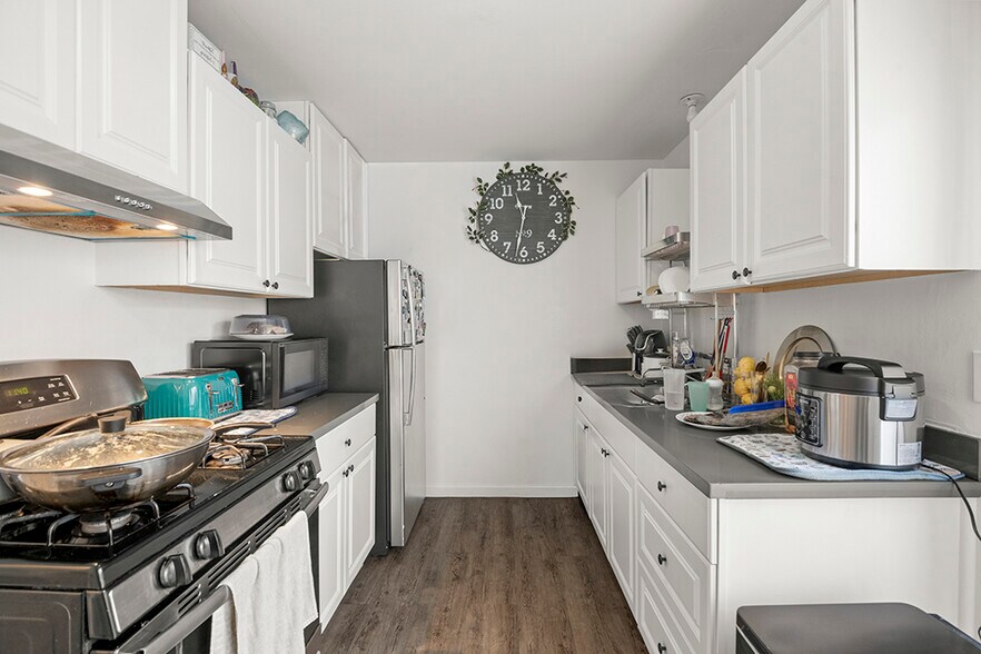 More Photos Of 22032 Arbor Ave, Hayward Apartments For Sale