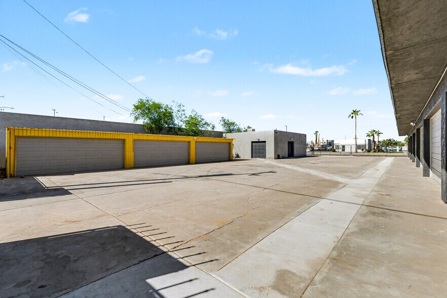 More Photos Of 1417-1421 E Washington St, Phoenix Warehouse For Lease